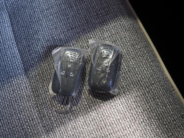 ムーヴキャンバスストライプスＧ４ＷＤ　両側パワースライドドア　オーディオレス　ＬＥＤヘッドライト　オートライト　オートエアコン　運転席助手席シートヒーター　キーフリーシステム　前後コーナーセンサー　アイドリングストップ（北海道）の中古車