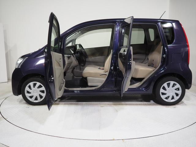 ムーヴＬ　ＳＡ４ＷＤ　スマートアシスト　ダイハツ純正ナビ　リモコンエンジンスターター　キーレスエントリー　電動格納ドアミラー　アイドリングストップ　ＶＳＣ（横滑り抑制機能）（北海道）の中古車