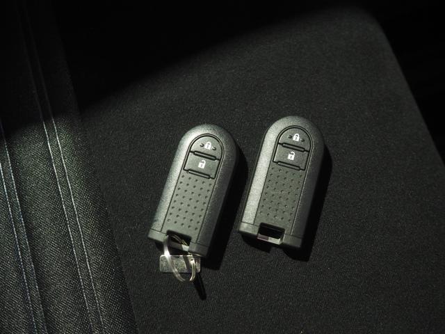 キャストアクティバＸ　ＳＡIII４ＷＤ　夏冬タイヤ　スマートアシスト　オートライト　オートエアコン　ＣＤチューナー　リモコンエンジンスターター　ＥＴＣ車載器　オートハイビーム　アイドリングストップ　ＶＳＣ（横滑り抑制機能）（北海道）の中古車