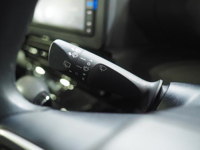 タントカスタムＸセレクション４ＷＤ　両側パワースライドドア　ＬＥＤヘッドライト　オートライト　ダイハツ純正ナビ　バックモニター　リモコンエンジンスターター　前後コーナーセンサー　アイドリングストップ　ＶＳＣ（横滑り抑制機能）（北海道）の中古車