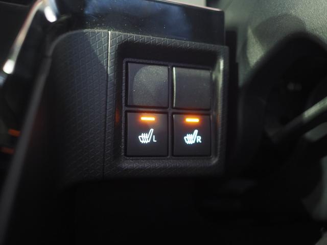 タントカスタムＸセレクション４ＷＤ　両側パワースライドドア　ＬＥＤヘッドライト　オートライト　ダイハツ純正ナビ　バックモニター　リモコンエンジンスターター　前後コーナーセンサー　アイドリングストップ　ＶＳＣ（横滑り抑制機能）（北海道）の中古車