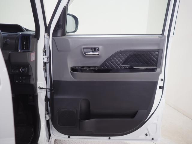 タントカスタムＸセレクション４ＷＤ　両側パワースライドドア　ＬＥＤヘッドライト　オートライト　ダイハツ純正ナビ　バックモニター　リモコンエンジンスターター　前後コーナーセンサー　アイドリングストップ　ＶＳＣ（横滑り抑制機能）（北海道）の中古車