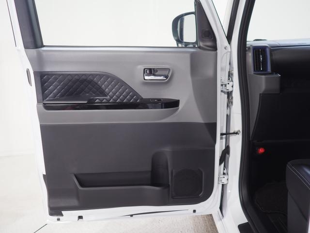 タントカスタムＸセレクション４ＷＤ　両側パワースライドドア　ＬＥＤヘッドライト　オートライト　ダイハツ純正ナビ　バックモニター　リモコンエンジンスターター　前後コーナーセンサー　アイドリングストップ　ＶＳＣ（横滑り抑制機能）（北海道）の中古車