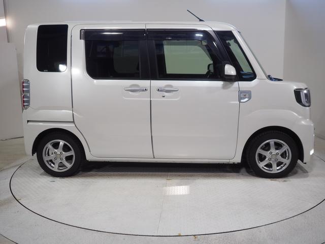 ウェイクGターボ レジャーエディションSAIII4WD 両側パワースライドドア 夏冬タイヤ ダイハツ純正ナビ 室内キャリア リモコンエンジンスターター LEDヘッドライト 運転席シートヒーター オートライト オートエアコン アイドリングストップ(北海道)の中古車