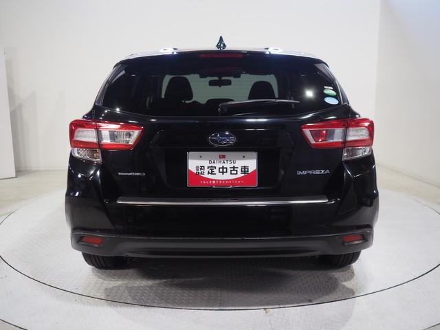インプレッサスポーツ１．６ｉ−ＬアイサイトＡＷＤ　ＬＥＤヘッドライト　オートライト　オートエアコン　ＣＤ／ＵＳＢ／ＢＴチューナー　パドルシフトつき革巻きステアリングホイール　ＢＳＭ　ＳＲＨ（ステアリング連動ヘッドランプ）　アイドリングストップ（北海道）の中古車