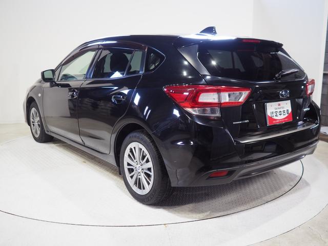 インプレッサスポーツ１．６ｉ−ＬアイサイトＡＷＤ　ＬＥＤヘッドライト　オートライト　オートエアコン　ＣＤ／ＵＳＢ／ＢＴチューナー　パドルシフトつき革巻きステアリングホイール　ＢＳＭ　ＳＲＨ（ステアリング連動ヘッドランプ）　アイドリングストップ（北海道）の中古車