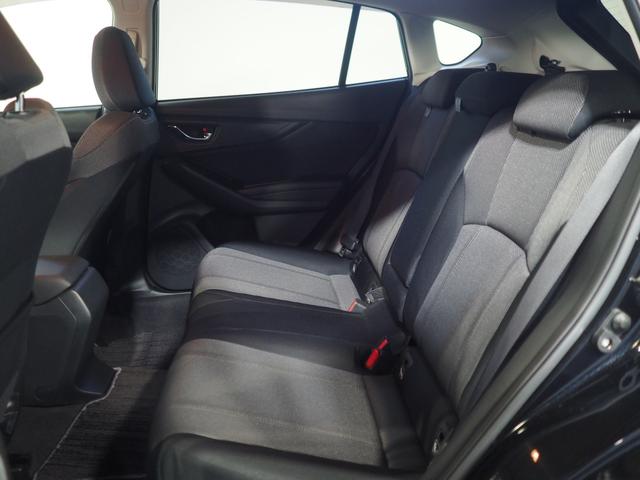 インプレッサスポーツ１．６ｉ−ＬアイサイトＡＷＤ　ＬＥＤヘッドライト　オートライト　オートエアコン　ＣＤ／ＵＳＢ／ＢＴチューナー　パドルシフトつき革巻きステアリングホイール　ＢＳＭ　ＳＲＨ（ステアリング連動ヘッドランプ）　アイドリングストップ（北海道）の中古車