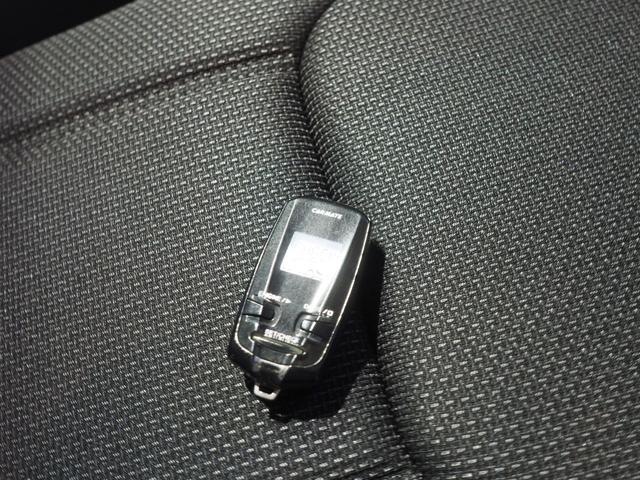 インプレッサスポーツ１．６ｉ−ＬアイサイトＡＷＤ　ＬＥＤヘッドライト　オートライト　オートエアコン　ＣＤ／ＵＳＢ／ＢＴチューナー　パドルシフトつき革巻きステアリングホイール　ＢＳＭ　ＳＲＨ（ステアリング連動ヘッドランプ）　アイドリングストップ（北海道）の中古車