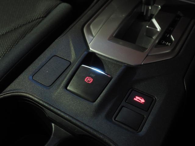 インプレッサスポーツ１．６ｉ−ＬアイサイトＡＷＤ　ＬＥＤヘッドライト　オートライト　オートエアコン　ＣＤ／ＵＳＢ／ＢＴチューナー　パドルシフトつき革巻きステアリングホイール　ＢＳＭ　ＳＲＨ（ステアリング連動ヘッドランプ）　アイドリングストップ（北海道）の中古車
