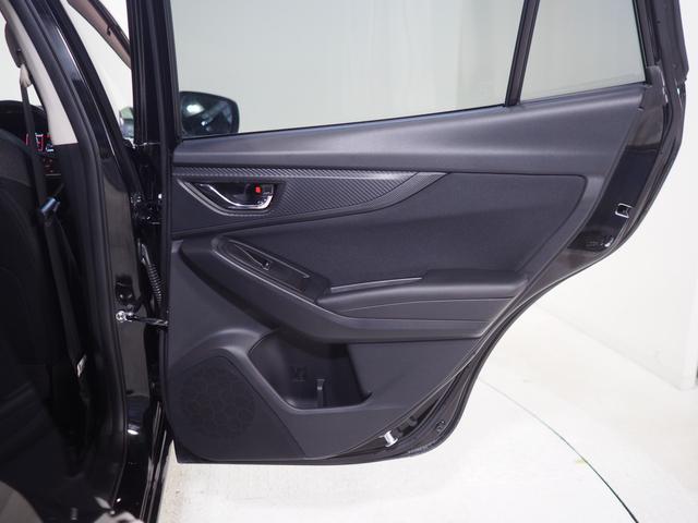 インプレッサスポーツ１．６ｉ−ＬアイサイトＡＷＤ　ＬＥＤヘッドライト　オートライト　オートエアコン　ＣＤ／ＵＳＢ／ＢＴチューナー　パドルシフトつき革巻きステアリングホイール　ＢＳＭ　ＳＲＨ（ステアリング連動ヘッドランプ）　アイドリングストップ（北海道）の中古車