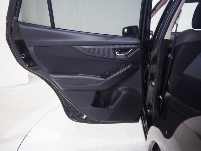 インプレッサスポーツ１．６ｉ−ＬアイサイトＡＷＤ　ＬＥＤヘッドライト　オートライト　オートエアコン　ＣＤ／ＵＳＢ／ＢＴチューナー　パドルシフトつき革巻きステアリングホイール　ＢＳＭ　ＳＲＨ（ステアリング連動ヘッドランプ）　アイドリングストップ（北海道）の中古車