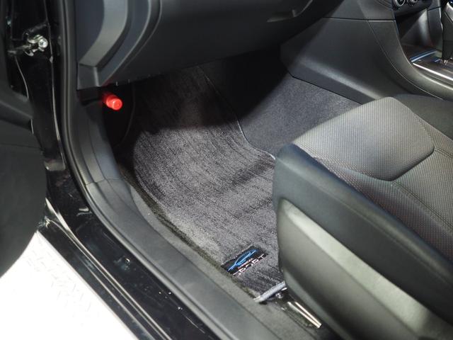 インプレッサスポーツ１．６ｉ−ＬアイサイトＡＷＤ　ＬＥＤヘッドライト　オートライト　オートエアコン　ＣＤ／ＵＳＢ／ＢＴチューナー　パドルシフトつき革巻きステアリングホイール　ＢＳＭ　ＳＲＨ（ステアリング連動ヘッドランプ）　アイドリングストップ（北海道）の中古車