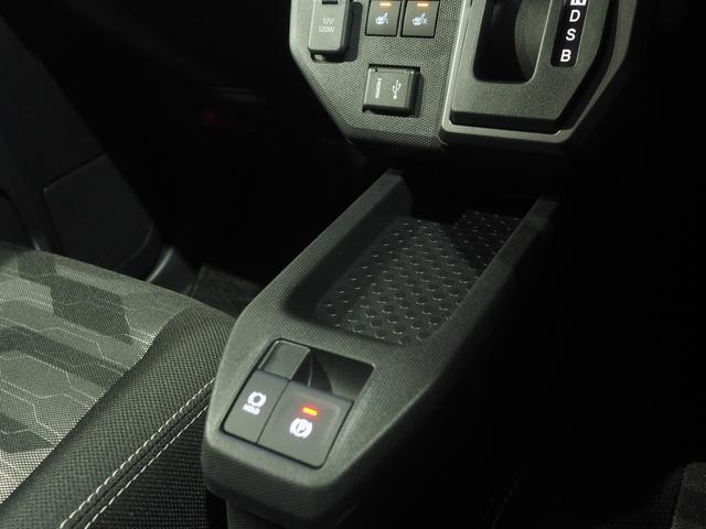 タフトＧターボ　ダーククロムベンチャー４ＷＤ　ガラスルーフ　ＬＥＤヘッドライト　オートライト　スマホ連携ディスプレイオーディオ　バックモニター　シートヒーター　キーフリーシステム　電動パーキングブレーキ　アイドリングストップ（北海道）の中古車