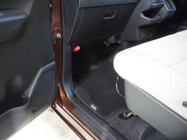 ムーヴＸ４ＷＤ　夏冬タイヤ　両側スライドドア左電動　ＬＥＤヘッドライト　オートライト　オートエアコン　オーディオレス　キーフリーシステム　前後コーナーセンサー　アイドリングストップ　ＶＳＣ（横滑り抑制機能）（北海道）の中古車