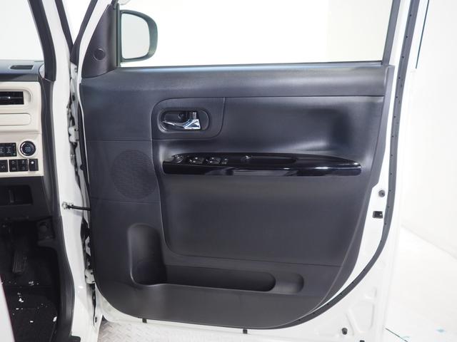 ムーヴキャンバスＧブラックアクセントＶＳ　ＳＡIII４ＷＤ　両側パワースライドドア　純正ナビ　パノラマモニター　ナビ連動ドライブレコーダー　リモコンエンジンスターター　ＬＥＤヘッドライト　オートライト　運転席シートヒーター　オートエアコン（北海道）の中古車