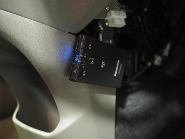 ミライースXf スマートセレクションSA4WD 夏冬タイヤ カーナビ リモコンエンジンスターター キーレスエントリー デジタルメーター ETC車載器 電動格納ドアミラー アイドリングストップ スマートアシスト VSC(横滑り抑制機能)(北海道)の中古車