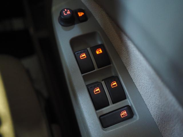 ムーヴＸ　ＳＡ４ＷＤ　ＣＤチューナー　リモコンエンジンスターター　スマートアシスト　キーフリーシステム　オートエアコン　電動格納ドアミラー　ＶＳＣ（横滑り抑制機能）（北海道）の中古車