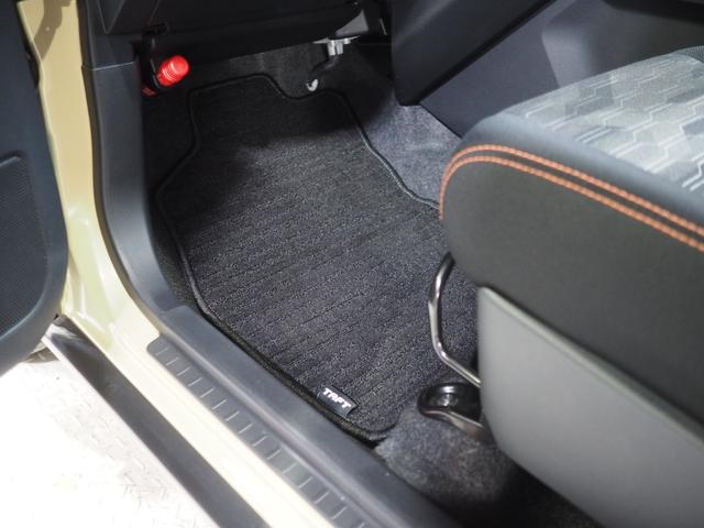 タフトG4WD ガラスルーフ LEDヘッドライト オートライト オートエアコン オーディオレス クルーズコントロール シートヒーター 電動パーキングブレーキ 前後コーナーセンサー アイドリングストップ(北海道)の中古車