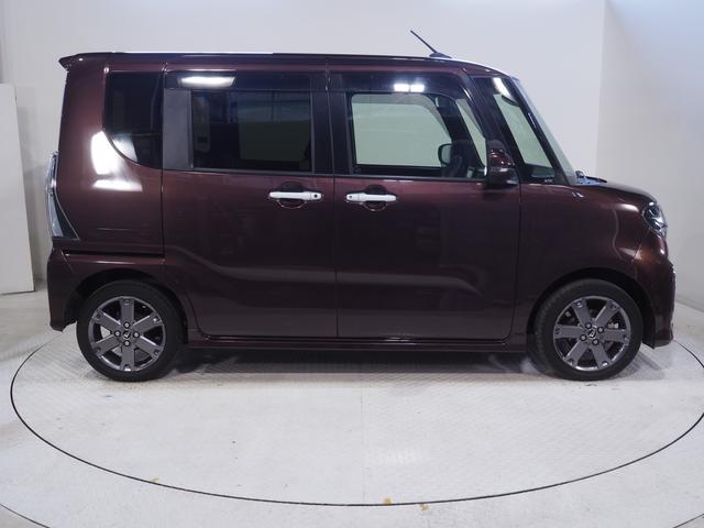 タントカスタムＲＳ４ＷＤ　ターボ　両側パワースライドドア　ダイハツ純正ナビ　ナビ連動ドライブレコーダー　バックモニター　リモコンエンジンスターター　ＥＴＣ車載器　運転席助手席シートヒーター　クルーズコントロール（北海道）の中古車