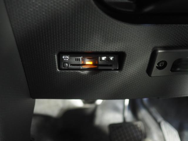 タントカスタムＲＳ４ＷＤ　ターボ　両側パワースライドドア　ダイハツ純正ナビ　ナビ連動ドライブレコーダー　バックモニター　リモコンエンジンスターター　ＥＴＣ車載器　運転席助手席シートヒーター　クルーズコントロール（北海道）の中古車