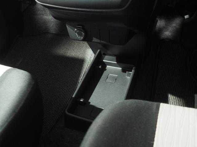 ミライースＬ４ＷＤ　キーレスエントリー　デジタルメーター　オーディオレス　オートライト　アイドリングストップ　ＶＳＣ（横滑り抑制機能）（北海道）の中古車