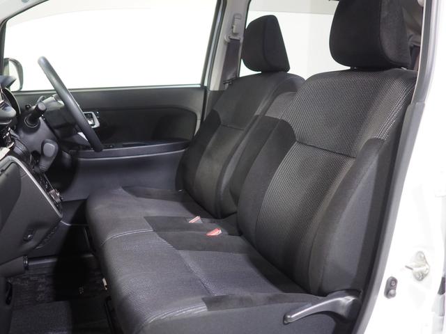 ムーヴカスタム　ＸリミテッドII　ＳＡIII４ＷＤ　ダイハツ純正ナビ　パノラマモニター　ナビ連動ドライブレコーダー　リモコンエンジンスターター　ＥＴＣ車載器　キーフリーシステム　運転席シートヒーター　オートライト　オートエアコン　アルミホイール（北海道）の中古車