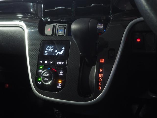 ムーヴカスタム　ＸリミテッドII　ＳＡIII４ＷＤ　ダイハツ純正ナビ　パノラマモニター　ナビ連動ドライブレコーダー　リモコンエンジンスターター　ＥＴＣ車載器　キーフリーシステム　運転席シートヒーター　オートライト　オートエアコン　アルミホイール（北海道）の中古車