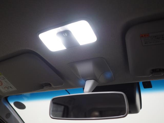 ムーヴカスタム　ＸリミテッドII　ＳＡIII４ＷＤ　ダイハツ純正ナビ　パノラマモニター　ナビ連動ドライブレコーダー　リモコンエンジンスターター　ＥＴＣ車載器　キーフリーシステム　運転席シートヒーター　オートライト　オートエアコン　アルミホイール（北海道）の中古車