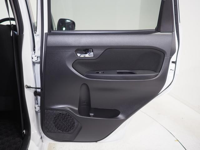 ムーヴカスタム　ＸリミテッドII　ＳＡIII４ＷＤ　ダイハツ純正ナビ　パノラマモニター　ナビ連動ドライブレコーダー　リモコンエンジンスターター　ＥＴＣ車載器　キーフリーシステム　運転席シートヒーター　オートライト　オートエアコン　アルミホイール（北海道）の中古車