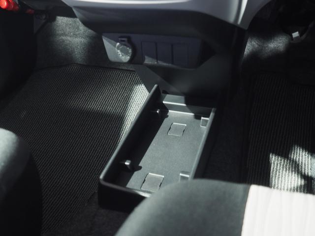 ミライースＸ　ＳＡIII４ＷＤ　ディスプレイオーディオ　バックモニター　キーレスエントリー　ＬＥＤヘッドライト　オートライト　前後コーナーセンサー　デジタルメーター　アイドリングストップ　ＶＳＣ（横滑り抑制機能）（北海道）の中古車