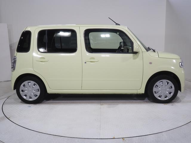 ミラココアココアＬ４ＷＤ　夏冬タイヤ　ＣＤチューナー　キーレスエントリー　リモコンエンジンスターター　電動格納ドアミラー　アイドリングストップ（北海道）の中古車