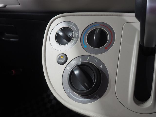 ミラココアココアＬ４ＷＤ　夏冬タイヤ　ＣＤチューナー　キーレスエントリー　リモコンエンジンスターター　電動格納ドアミラー　アイドリングストップ（北海道）の中古車