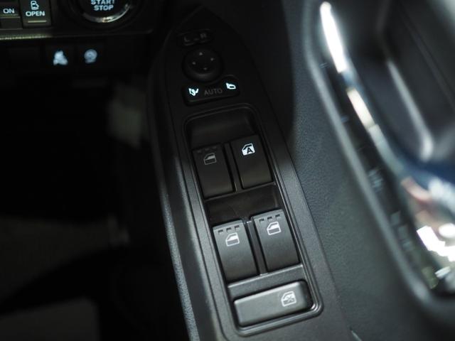 タントカスタムＸ４ＷＤ　両側パワースライドドア　ＬＥＤヘッドライト　オートエアコン　運転席助手席シートヒーター　後席テーブル　前後コーナーセンサー　アルミホイール　アイドリングストップ　オーディオレス（北海道）の中古車