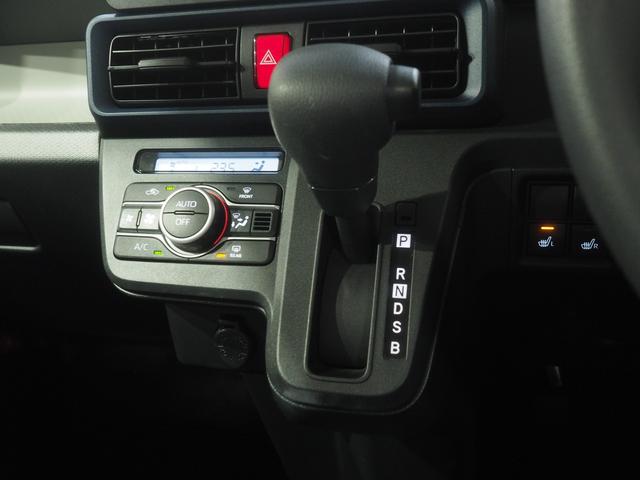 タントL4WD 夏冬タイヤ 両側スライドドア CDチューナー LEDヘッドライト オートライト オートエアコン 運転席助手席シートヒーター 前後コーナーセンサー デジタルメーター アイドリングストップ(北海道)の中古車