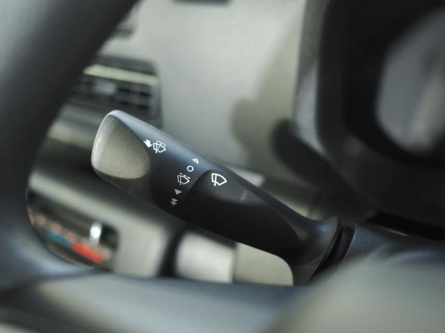 ハイゼットトラックスタンダードパートタイム４ＷＤ　フロアシフトＣＶＴ　夏冬タイヤ　エアコン　ＡＭ／ＦＭラジオ　前後コーナーセンサー　アイドリングストップ　ＶＳＣ（横滑り抑制機能）　スマートアシスト（北海道）の中古車