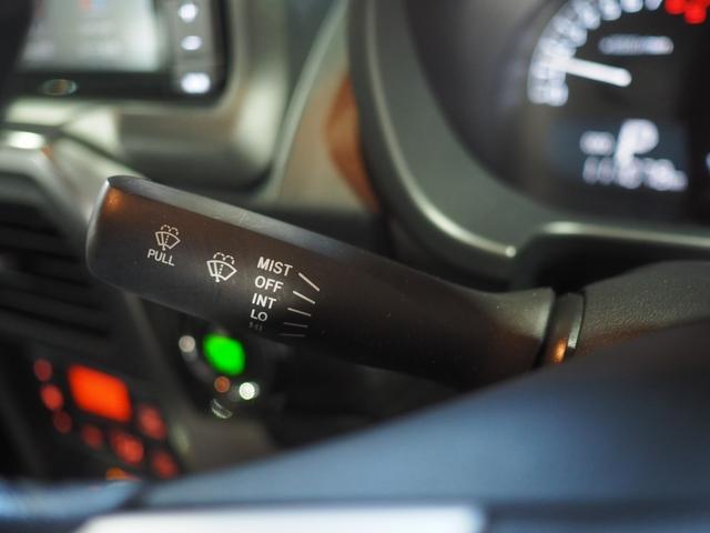 コペンローブ電動オープンルーフ　ダイハツ純正ナビ　ＬＥＤヘッドライト　キーフリーシステム　運転席助手席シートヒーター　アイドリングストップ　ＶＳＣ（横滑り抑制機能）（北海道）の中古車