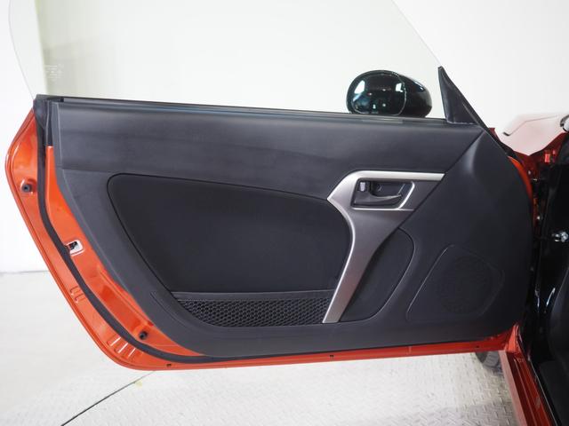 コペンローブ電動オープンルーフ　ダイハツ純正ナビ　ＬＥＤヘッドライト　キーフリーシステム　運転席助手席シートヒーター　アイドリングストップ　ＶＳＣ（横滑り抑制機能）（北海道）の中古車