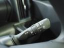 ４ＷＤ　両側パワースライドドア　ＬＥＤヘッドライト　オートエアコン　運転席助手席シートヒーター　後席テーブル　前後コーナーセンサー　アルミホイール　アイドリングストップ　オーディオレス（北海道）の中古車
