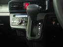 ４ＷＤ　夏冬タイヤ　両側スライドドア　ＣＤチューナー　ＬＥＤヘッドライト　オートライト　オートエアコン　運転席助手席シートヒーター　前後コーナーセンサー　デジタルメーター　アイドリングストップ（北海道）の中古車