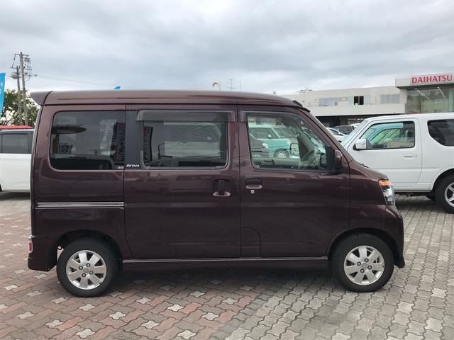 アトレーワゴンカスタムターボｒｓ ４ｗｄターボエンジン 両側スライドドア キーレスエントリー ｃｄチューナー オートエアコン ｅｔｃ車載器 エンジンスターター アルミホイール 北海道 の中古車情報 ダイハツ公式 U Catch