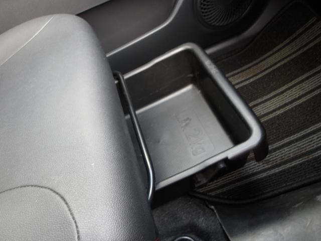 キャストスポーツＳＡIII４ＷＤ　スマートアシスト　ＬＥＤヘッドライト　オートライト　オートエアコン　ダイハツ純正ナビ　バックモニター　キーフリーシステム　ＥＴＣ車載器　リモコンエンジンスターター　アイドリングストップ（北海道）の中古車