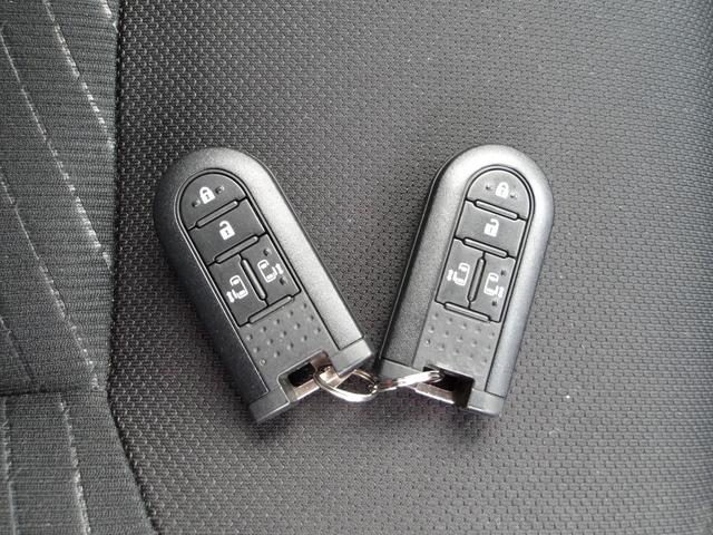 トールＧ　ＳＡII４ＷＤ　スマートアシスト　両側パワースライドドア　ＬＥＤヘッドライト　オートライト　オートエアコン　ダイハツ純正ナビ　リモコンエンジンスターター　キーフリーシステム　アイドリングストップ（北海道）の中古車
