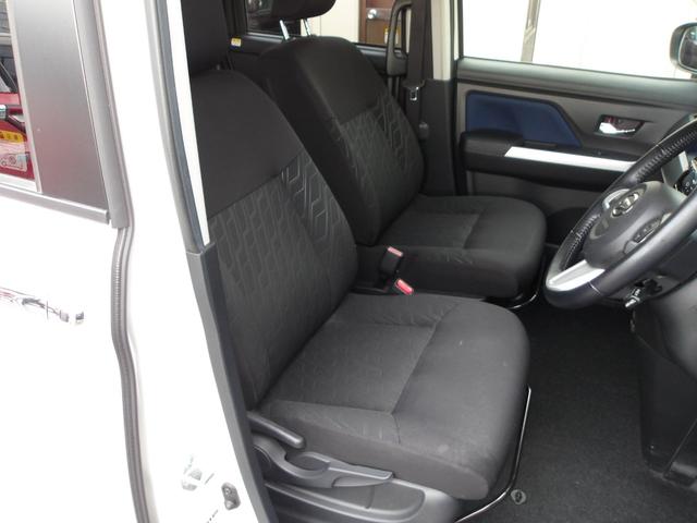 トールカスタムＧ　リミテッドII　ＳＡIII４ＷＤ　スマートアシスト　両側パワースライドドア　ＬＥＤヘッドライト　ダイハツ純正ナビ　後席モニター　ドライブレコーダー　リモコンエンジンスターター　クルーズコントロール　アイドリングストップ（北海道）の中古車