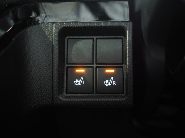 タントカスタムＲＳ４ＷＤ　スマートアシスト　両側パワースライドドア　ＬＥＤヘッドライト　オートライト　ダイハツ純正ナビ　バックモニター　ナビ連動ドライブレコーダー　運転席助手席シートヒーター　アイドリングストップ（北海道）の中古車