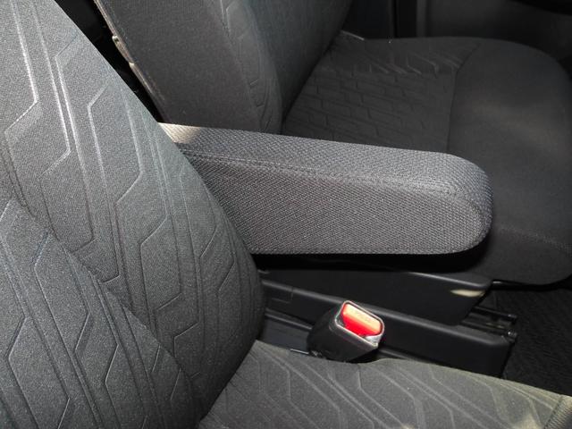 トールカスタムG リミテッドII SAIII4WD 両側パワースライドドア 夏冬タイヤ スマートアシスト LEDヘッドライト オートライト ダイハツ純正ナビ ドライブレコーダー リモコンエンジンスターター クルーズコントロール シートヒーター(北海道)の中古車