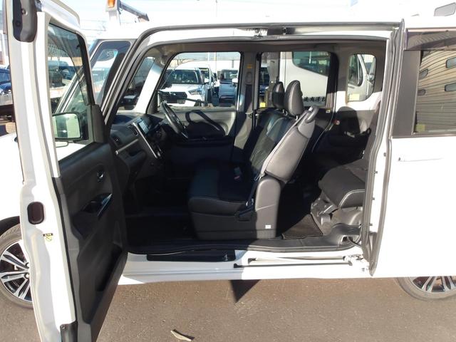 タントカスタムRS トップエディションSAIII4WD 両側パワースライドドア LEDヘッドライト ダイハツ純正ナビ リモコンエンジンスターター LEDヘッドライト オートライト オートエアコン ETC車載器 アルミホイール(北海道)の中古車