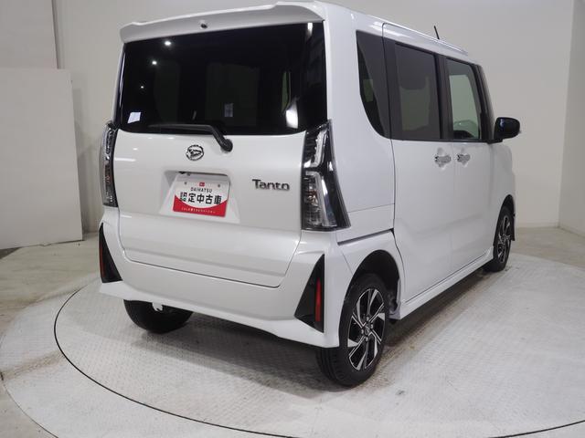 タントカスタムＸ４ＷＤ　両側パワースライドドア　オーディオレス　ＬＥＤヘッドライト　オートライト　オートエアコン　運転席助手席シートヒーター　前後コーナーセンサー　アルミホイール　アイドリングストップ（北海道）の中古車