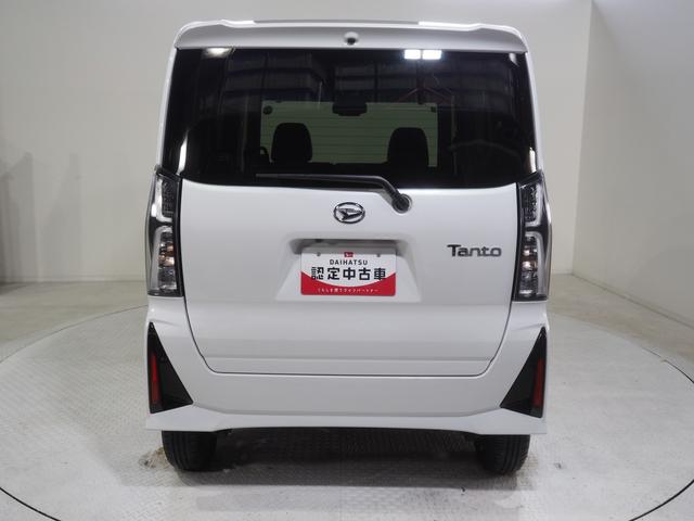 タントカスタムＸ４ＷＤ　両側パワースライドドア　オーディオレス　ＬＥＤヘッドライト　オートライト　オートエアコン　運転席助手席シートヒーター　前後コーナーセンサー　アルミホイール　アイドリングストップ（北海道）の中古車