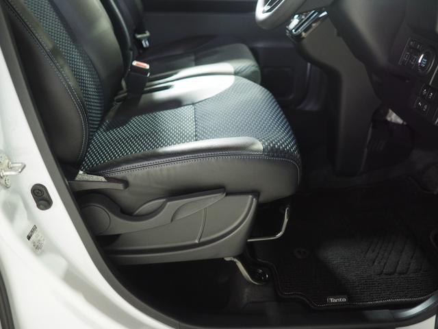 タントカスタムＸ４ＷＤ　両側パワースライドドア　オーディオレス　ＬＥＤヘッドライト　オートライト　オートエアコン　運転席助手席シートヒーター　前後コーナーセンサー　アルミホイール　アイドリングストップ（北海道）の中古車