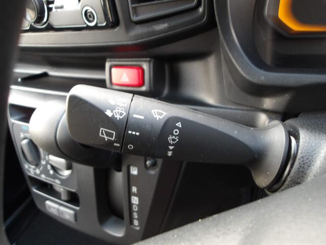 ミライースＬ　ＳＡIII４ＷＤ　夏冬タイヤ　ＣＤチューナー　前後コーナーセンサー　デジタルメーター　キーレスエントリー　オートライト　オートハイビーム　アイドリングストップ　ＶＳＣ（横滑り抑制機能）（北海道）の中古車